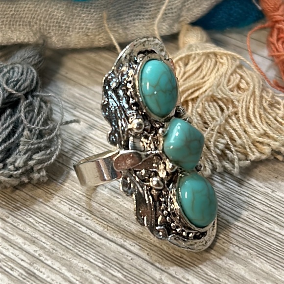 NWT Vintage Turquoise Western Bohemian Gemstone Ring Set of Four - Picture 11 of 13